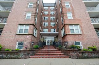 210 E Broadway 4D, Long Beach, NY 11561