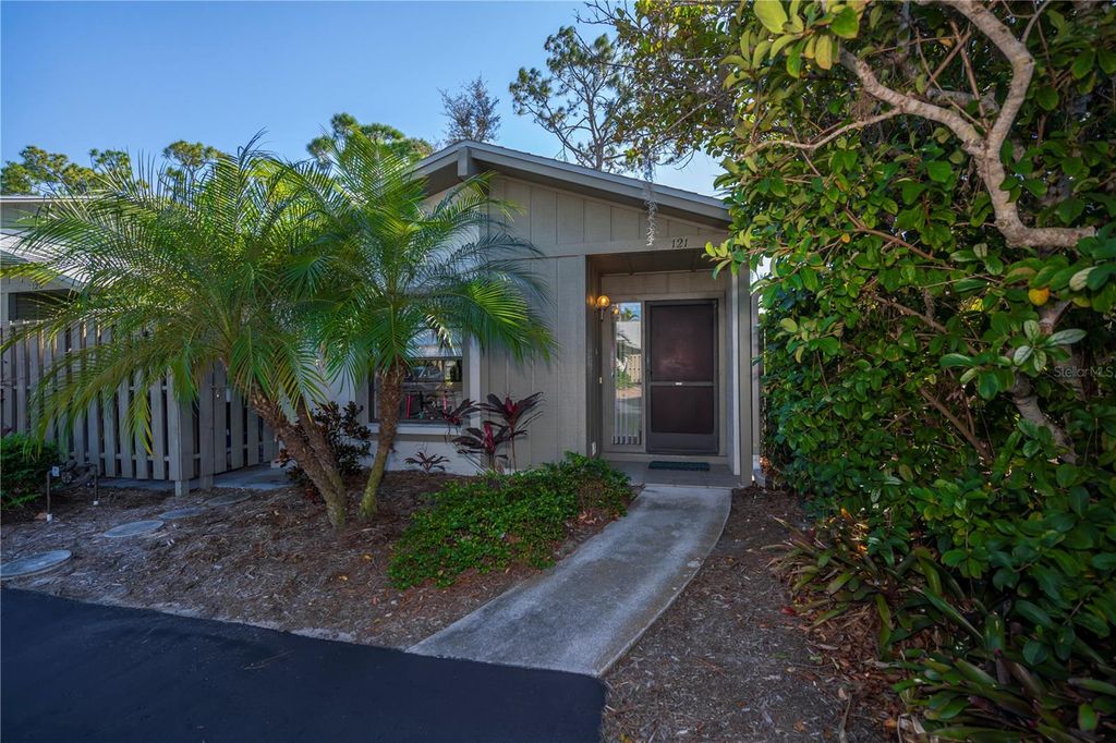 121 JOSE GASPAR DRIVE 121, Englewood, FL 34223