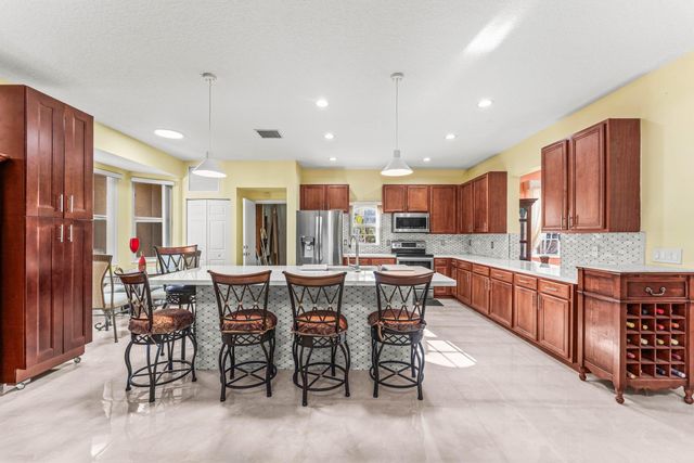 6220 Kelty Way, Lake Worth, FL 33467