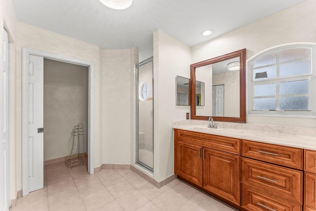 6220 Kelty Way, Lake Worth, FL 33467