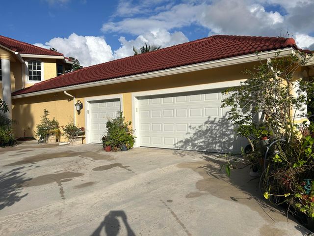 6220 Kelty Way, Lake Worth, FL 33467