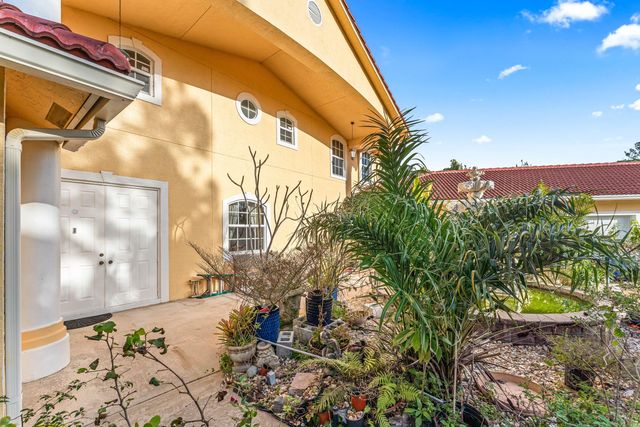 6220 Kelty Way, Lake Worth, FL 33467