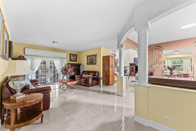 6220 Kelty Way, Lake Worth, FL 33467