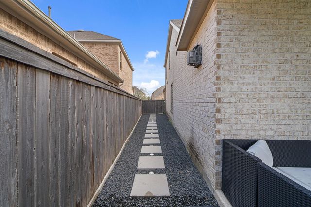 15119 Barbado Ridge Trail, Cypress, TX 77433