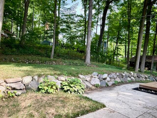 46250 Bloomcrest Drive, Northville Twp, MI 48167