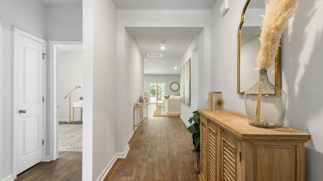 358 Willow Run Drive, Summerville, SC 29486