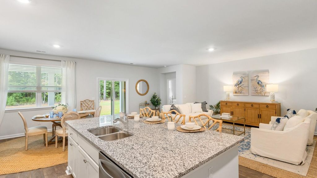 Image 27 of property listing at 358 Willow Run Drive, Summerville, SC 29486