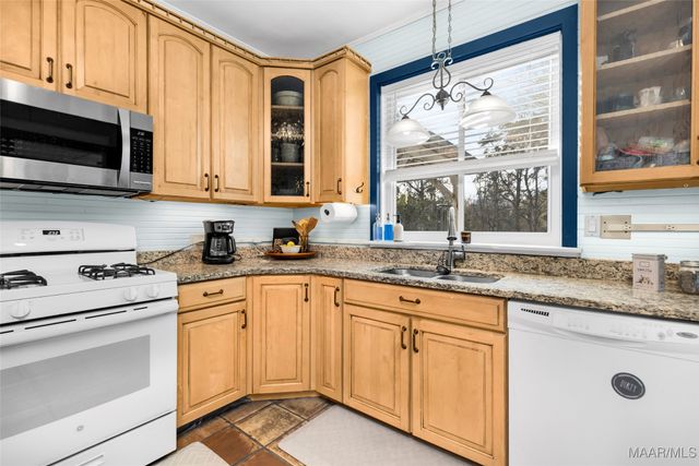 3640 NARROW LANE Road, Montgomery, AL 36111