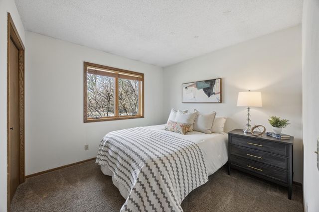 11020 181st Street W, Lakeville, MN 55044