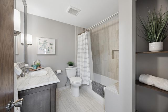 11020 181st Street W, Lakeville, MN 55044