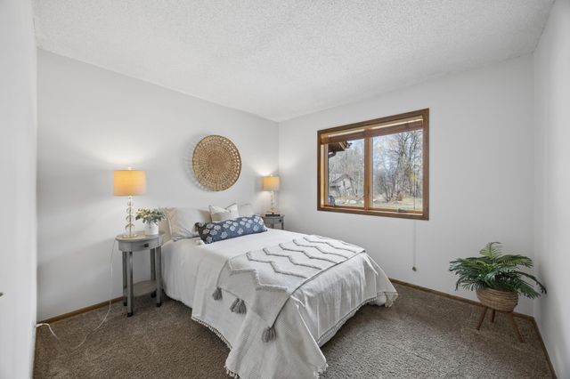 11020 181st Street W, Lakeville, MN 55044