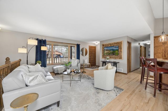 11020 181st Street W, Lakeville, MN 55044