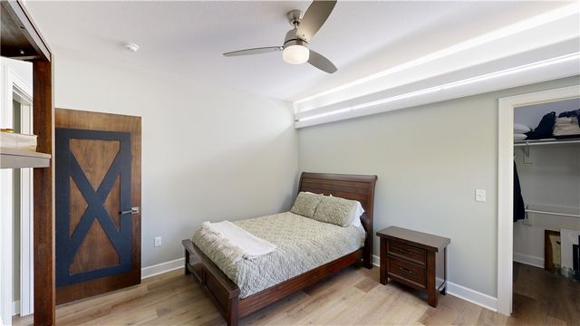 508 Candlelight Circle, Elm Springs, AR 72762
