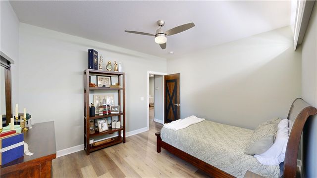 508 Candlelight Circle, Elm Springs, AR 72762