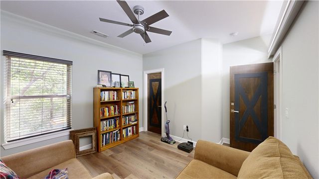 508 Candlelight Circle, Elm Springs, AR 72762