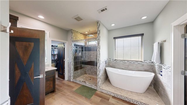 508 Candlelight Circle, Elm Springs, AR 72762