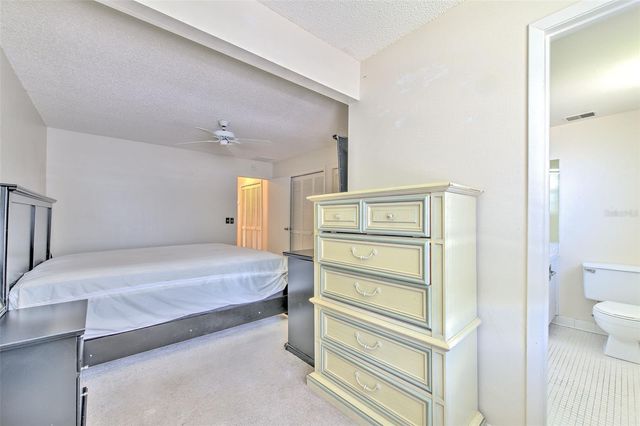 14454 REUTER STRASSE CIRCLE 712, Tampa, FL 33613