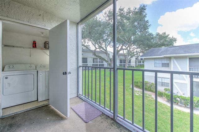 14454 REUTER STRASSE CIRCLE 712, Tampa, FL 33613