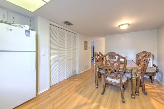 14454 REUTER STRASSE CIRCLE 712, Tampa, FL 33613