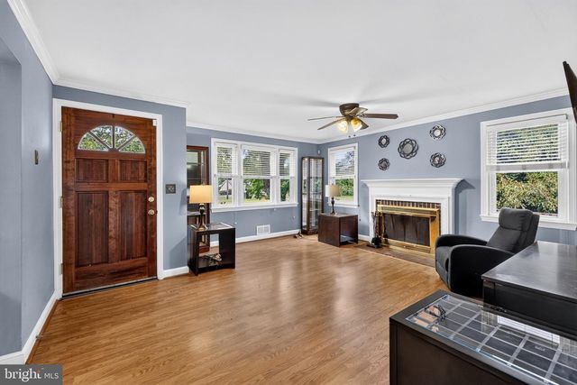 2326 FAIRLAND RD, Silver Spring, MD 20904
