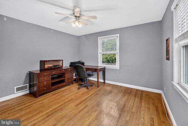 2326 FAIRLAND RD, Silver Spring, MD 20904