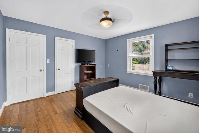 2326 FAIRLAND RD, Silver Spring, MD 20904