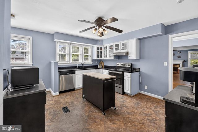 2326 FAIRLAND RD, Silver Spring, MD 20904