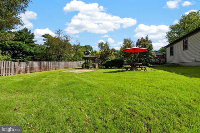 2326 FAIRLAND RD, Silver Spring, MD 20904