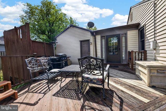 2326 FAIRLAND RD, Silver Spring, MD 20904