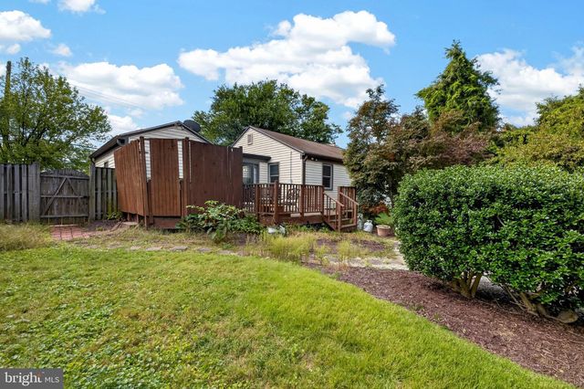2326 FAIRLAND RD, Silver Spring, MD 20904