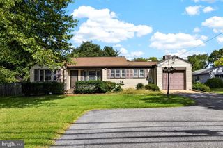 2326 FAIRLAND RD, Silver Spring, MD 20904