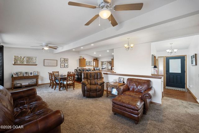 1904 Cherry Street, Seneca, MO 64865