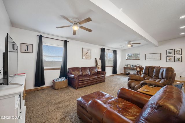 1904 Cherry Street, Seneca, MO 64865