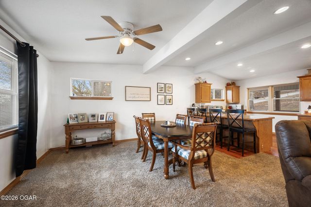 1904 Cherry Street, Seneca, MO 64865