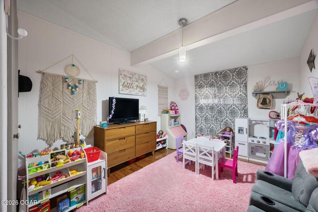 1904 Cherry Street, Seneca, MO 64865