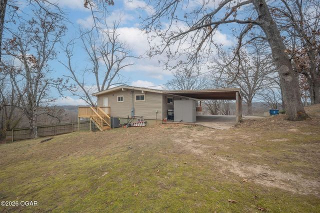 1904 Cherry Street, Seneca, MO 64865