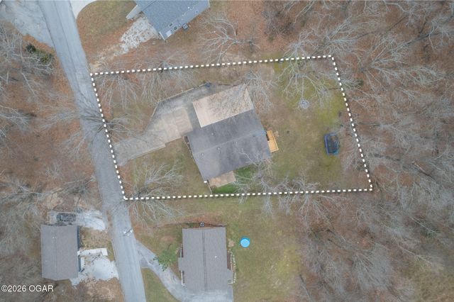 1904 Cherry Street, Seneca, MO 64865