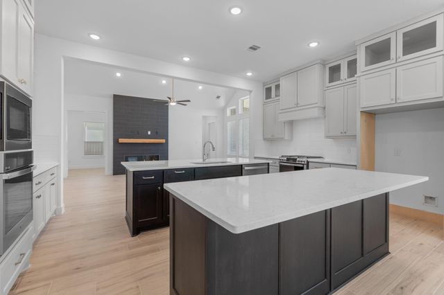 9011 Basilica Lane, Manvel, TX 77578