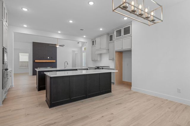 9011 Basilica Lane, Manvel, TX 77578