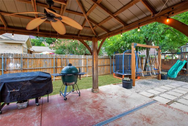 853 Royal Terrace, Hurst, TX 76053