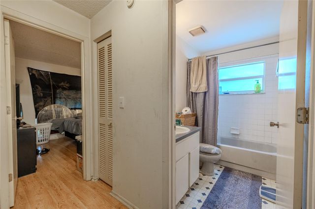 11220 CLAYRIDGE DRIVE, Tampa, FL 33635