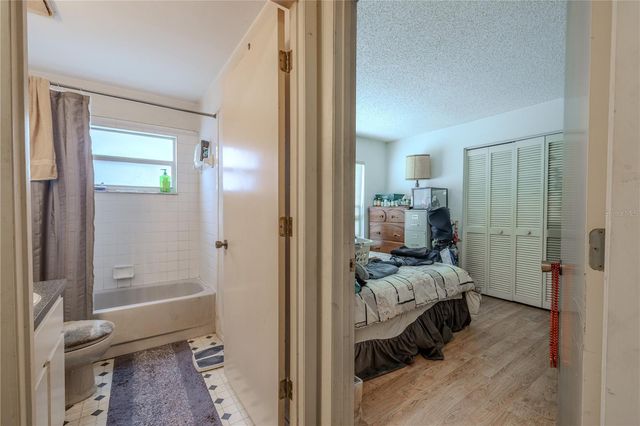 11220 CLAYRIDGE DRIVE, Tampa, FL 33635