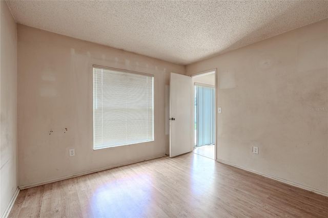 11220 CLAYRIDGE DRIVE, Tampa, FL 33635