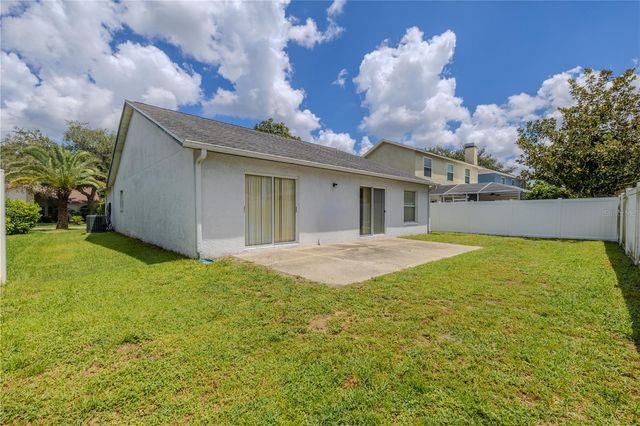 11220 CLAYRIDGE DRIVE, Tampa, FL 33635