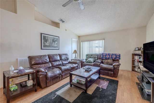 11220 CLAYRIDGE DRIVE, Tampa, FL 33635
