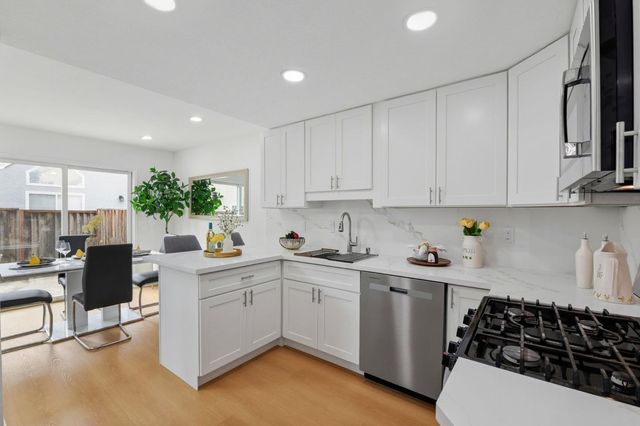 513 Glenmoor Circle, Milpitas, CA 95035