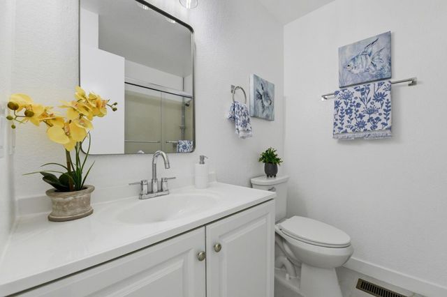 513 Glenmoor Circle, Milpitas, CA 95035