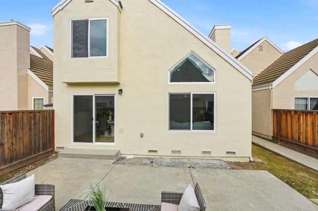 513 Glenmoor Circle, Milpitas, CA 95035