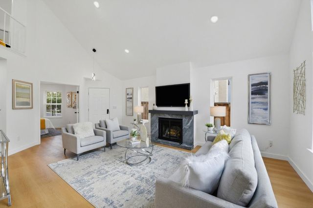 513 Glenmoor Circle, Milpitas, CA 95035