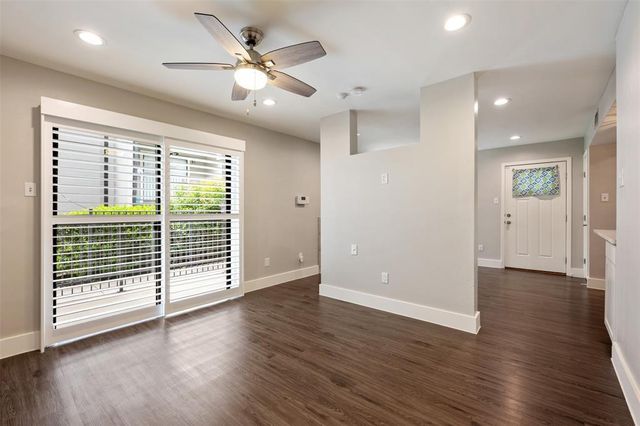 935 La Posada DR 115, Austin, TX 78752